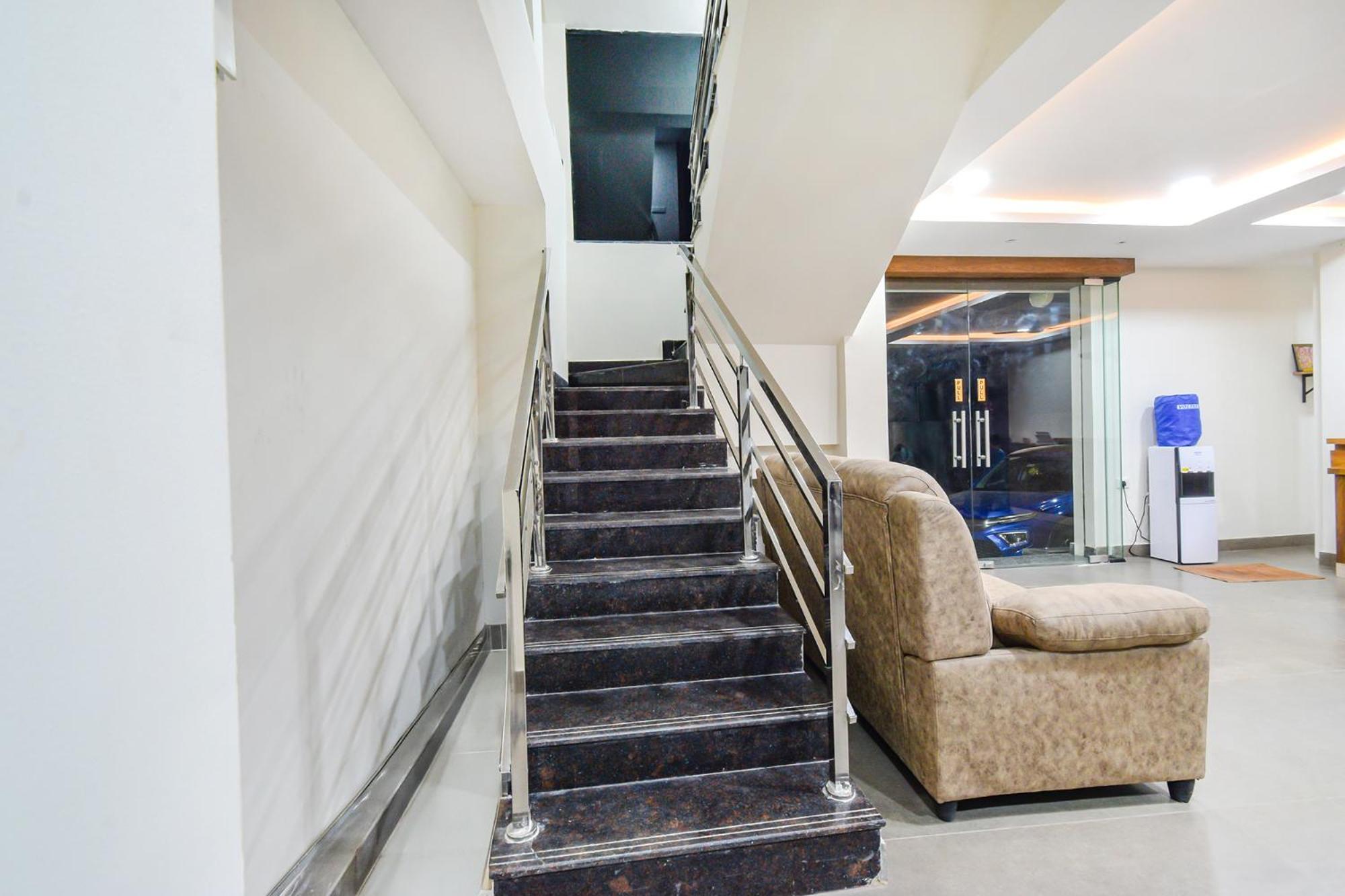 Fabhotel Seri - Nr Kims Hospital, Gachibowli Hajdarabad Zewnętrze zdjęcie